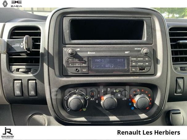 Renault Trafic dCi 95 Energy 70 kW image number 11