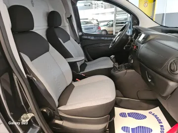 Car image 22