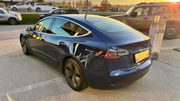 Tesla Model 3 Long Range AWD 150 kW image number 17