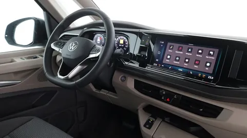 Car image 35