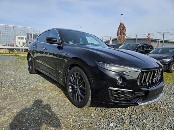 Maserati Levante Q4 GranLusso 202 kW image number 2