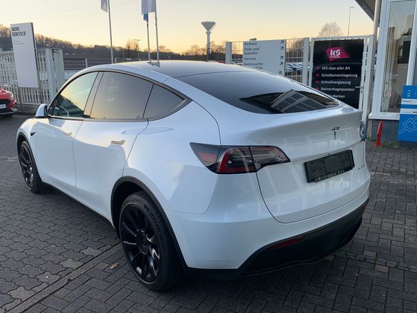 Tesla Model Y Long Range AWD Dual Motor 378 kW image number 3