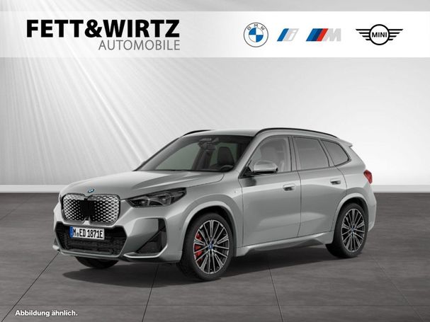 BMW iX1 xDrive30 M Sport 230 kW image number 1