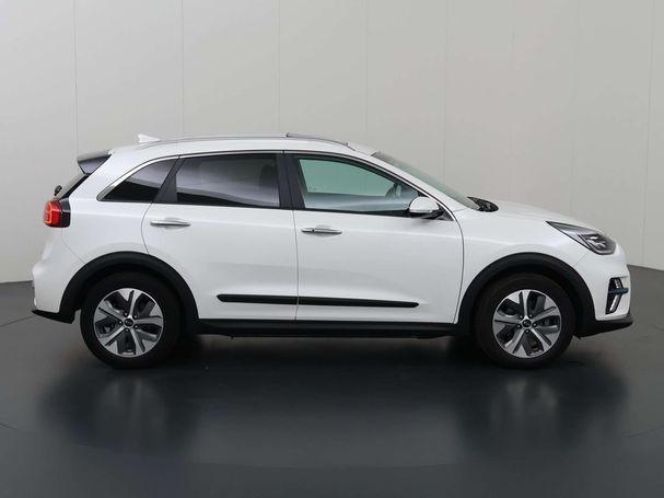 Kia Niro e 64 kWh 150 kW image number 6