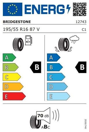 Toyota Yaris Hybrid 86 kW image number 16