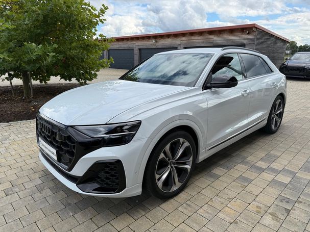 Audi Q8 60 TFSIe quattro S-line 360 kW image number 1