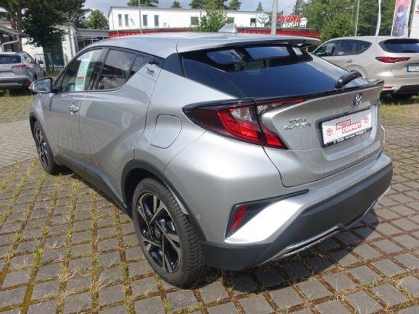 Toyota C-HR Hybrid 135 kW image number 4