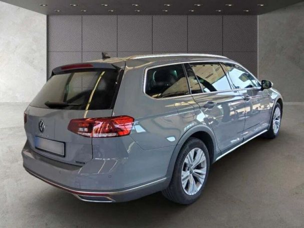 Volkswagen Passat 2.0 TDI Elegance 4Motion DSG 147 kW image number 3