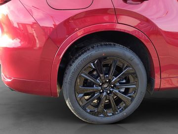 Car image 25