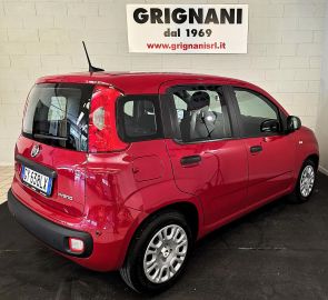 Car image 4