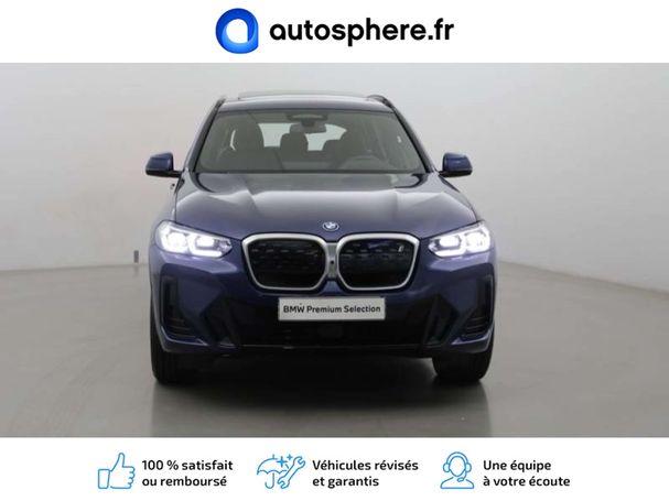 BMW iX3 M Sport Impressive 210 kW image number 3