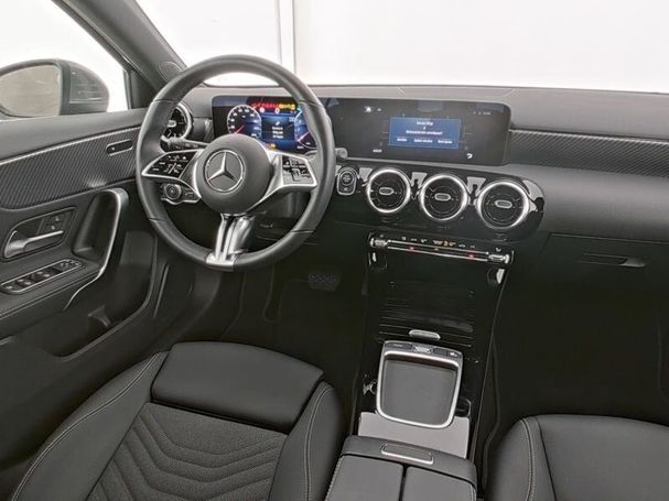 Mercedes-Benz A 200 7G-DCT 120 kW image number 7