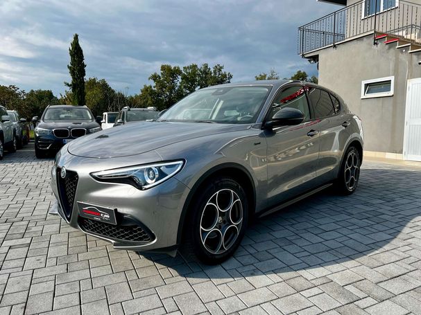 Alfa Romeo Stelvio 2.2 Q4 140 kW image number 1