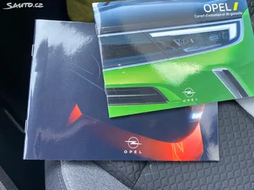 Car image 28