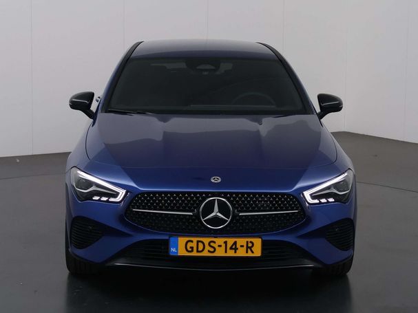 Mercedes-Benz CLA 250 Shooting Brake e 160 kW image number 2