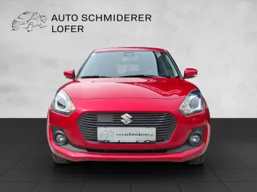 Car image 3
