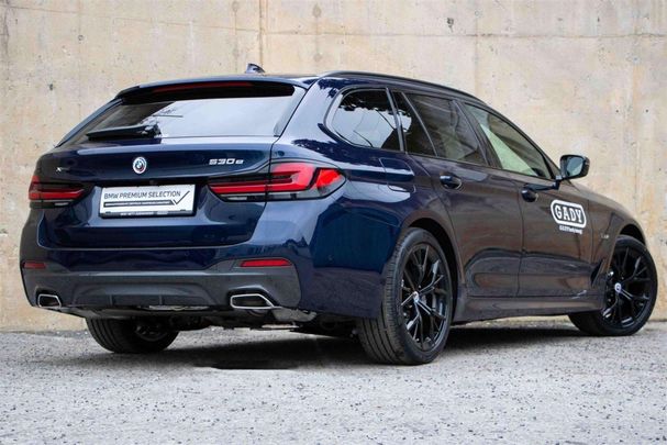 BMW 530 Touring xDrive 215 kW image number 4