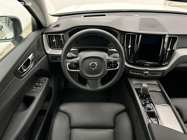 Volvo XC60 B4 AWD Ultimate 145 kW image number 9