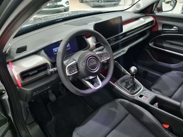 Car image 10