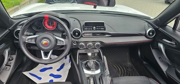 Car image 31