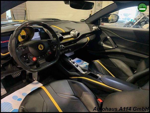 Ferrari 812 Superfast 585 kW image number 14