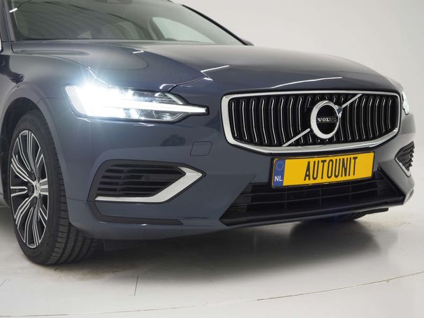 Volvo V60 T8 Twin Engine Inscription AWD 287 kW image number 11