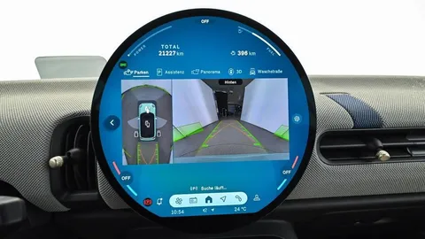 Car image 21