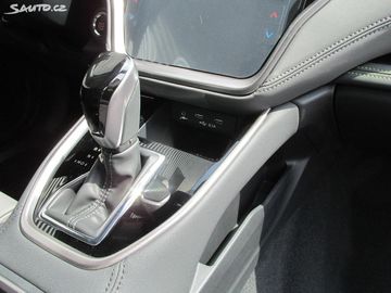 Car image 34