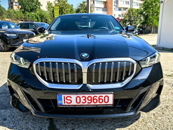 BMW 520i 140 kW image number 10