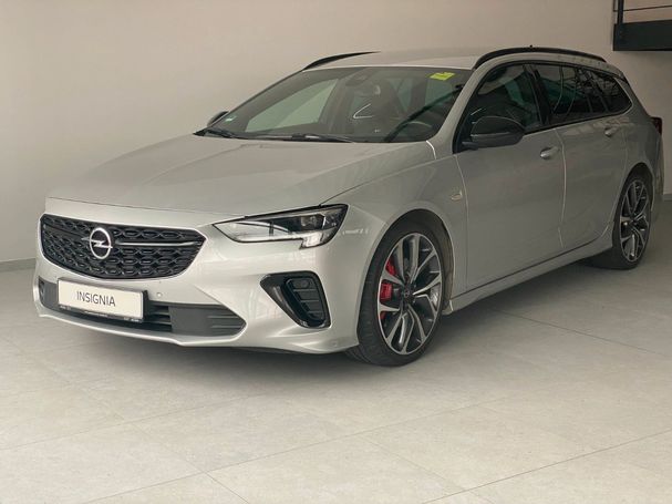 Opel Insignia Sports Tourer GSi 4x4 169 kW image number 1