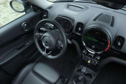 Car image 35