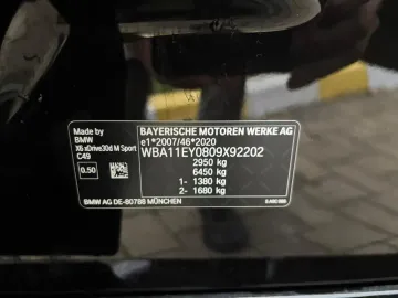 Car image 33