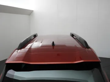 Car image 38