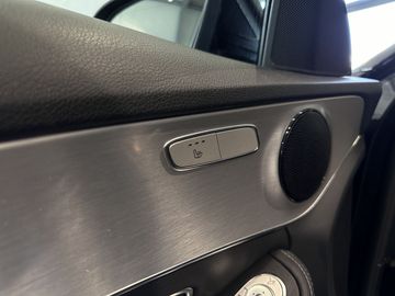 Car image 41