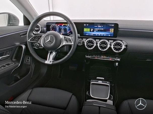 Mercedes-Benz CLA 180 100 kW image number 6