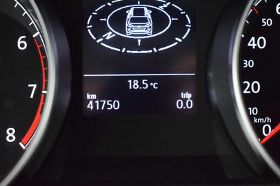 Car image 36