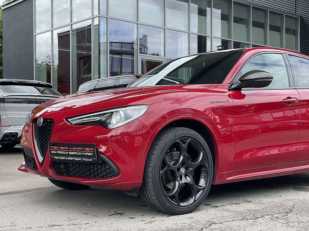 Alfa Romeo Stelvio 2.0 16V 206 kW image number 2