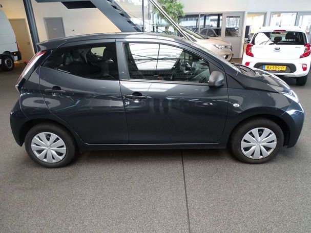 Toyota Aygo 51 kW image number 8