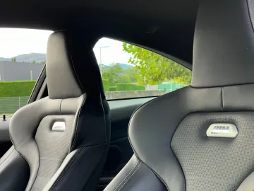 Car image 35