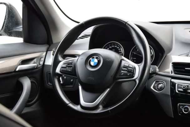 BMW X1 sDrive18i xLine 103 kW image number 12