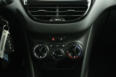 Car image 31