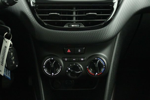 Peugeot 2008 PureTech 60 kW image number 31