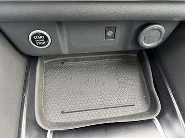 Car image 33