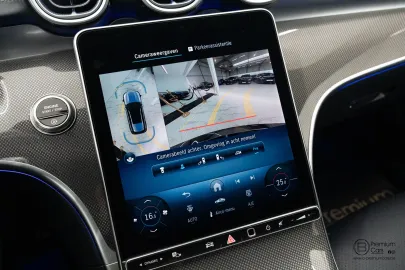 Car image 40
