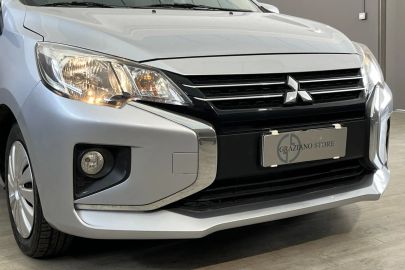 Car image 35