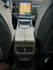 Car image 36