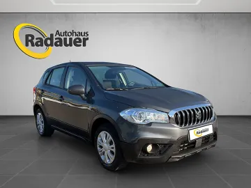 Car image 2