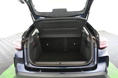 Car image 36