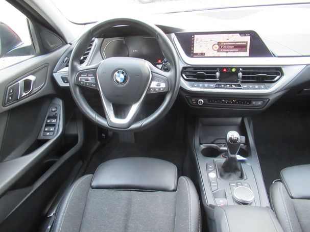 BMW 118i 103 kW image number 18