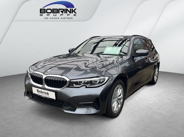 BMW 318i Touring Advantage 115 kW image number 1